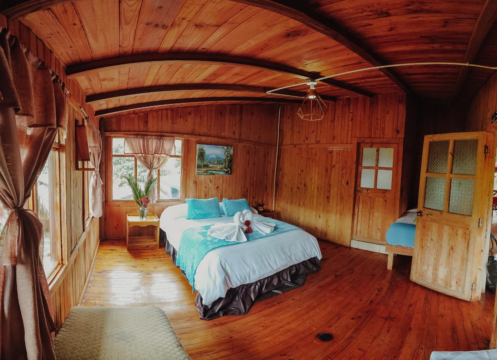 Mindo GlamBird Glamping&Lodge Exterior foto
